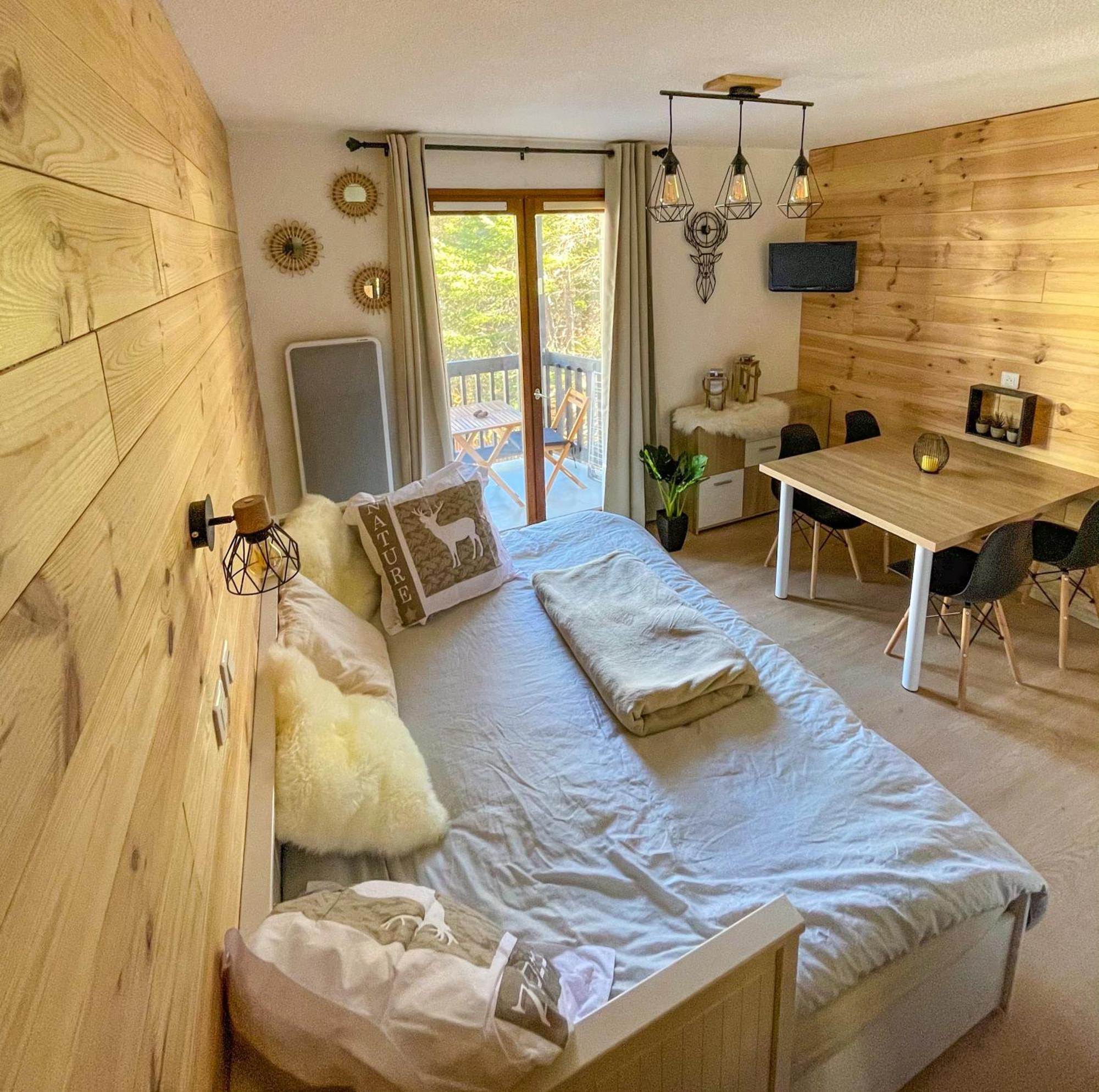 Chalereux Studio A La Montagne 欧龙 外观 照片